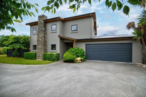 Photo of property in 8 Acheron Place, Lake Hayes, Queenstown, 9304