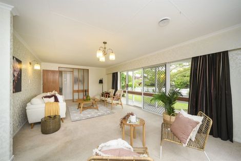 Photo of property in 3 Coronet Place, Awapuni, Palmerston North, 4412