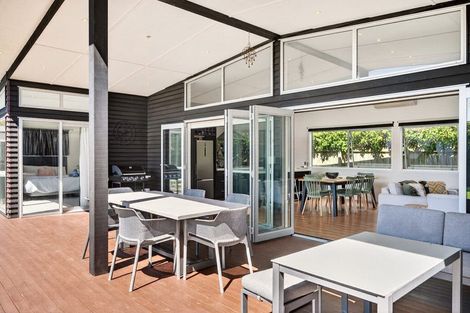 Photo of property in 15 Esther Street, Martinborough, 5711