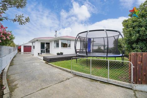 Photo of property in 6 Paisley Street, Kew, Invercargill, 9812