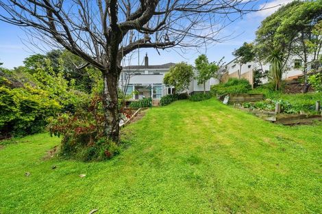 Photo of property in 12 Karaka Grove, Raumati Beach, Paraparaumu, 5032