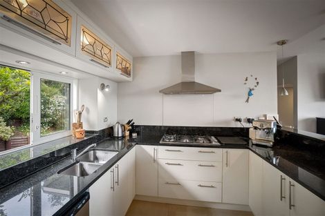 Photo of property in 30c Huntsbury Avenue, Huntsbury, Christchurch, 8022