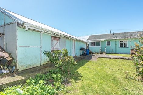 Photo of property in 9 Cornfoot Street, Castlecliff, Whanganui, 4501