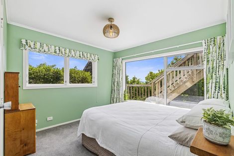 Photo of property in 3a Roys Road, Plimmerton, Porirua, 5026