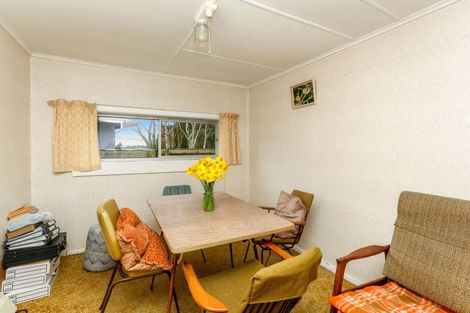 Photo of property in 33 Tarahua Road, Vogeltown, New Plymouth, 4310