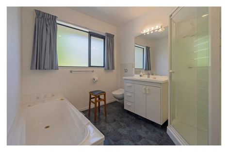 Photo of property in 16 Paradise Way, Pohara, Takaka, 7183