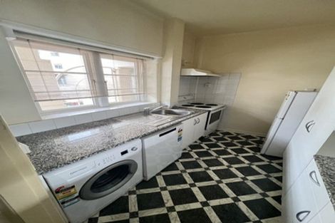 Photo of property in 82 Majoribanks Street, Mount Victoria, Wellington, 6011