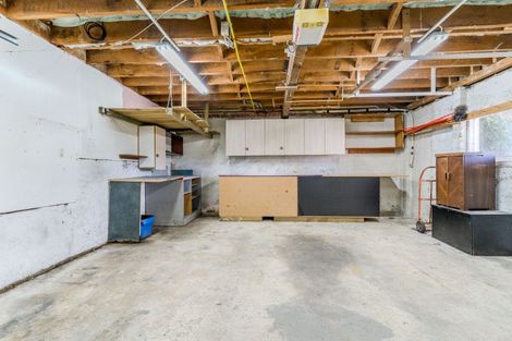 Photo of property in 2 Centennial Road, Fairfield, Dunedin, 9018