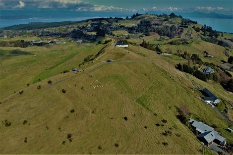 Photo of property in 40 Trig Hill, Acacia Bay, Taupo, 3385
