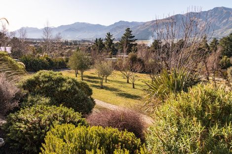 Photo of property in 25 Fort Place, Hawea Flat, Lake Hawea, 9382