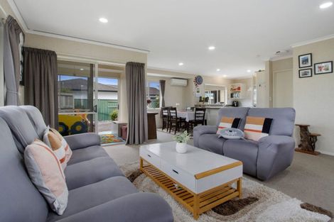 Photo of property in 11 Donegal Place, Katikati, 3129