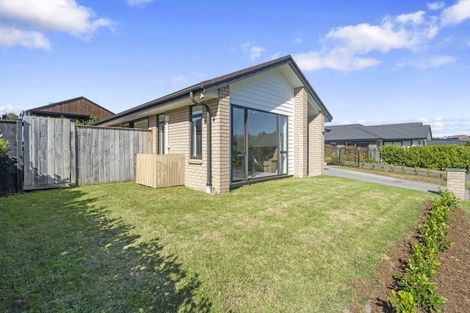 Photo of property in 19 Te Paea Avenue, Karaka, 2124