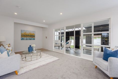 Photo of property in 21 Compton Street, Hillcrest, Auckland, 0627