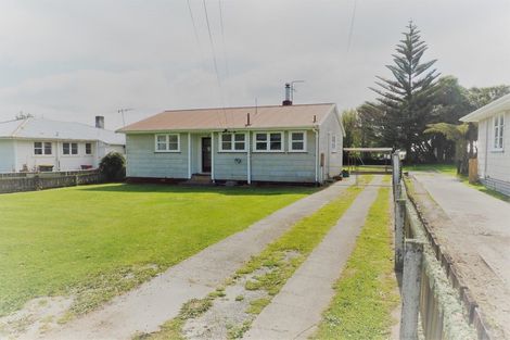 Photo of property in 61 Stout Street, Shannon, 4821