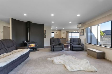 Photo of property in 202 Acacia Bay Road, Nukuhau, Taupo, 3330