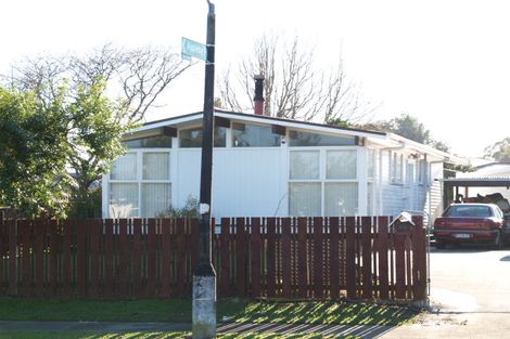 Photo of property in 88 Skipton Street, Mangere East, Auckland, 2024