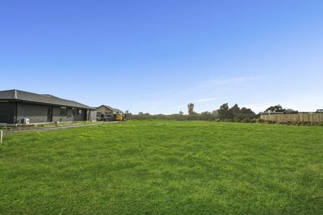 Photo of property in 26 Honeyfield Drive, Whalers Gate, New Plymouth, 4310