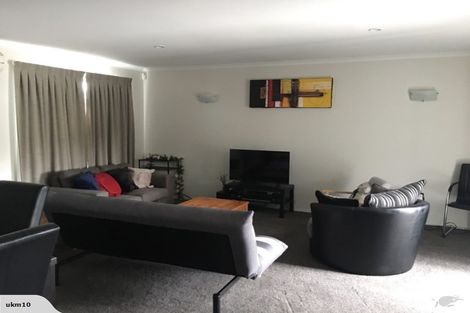 Photo of property in 325 Main South Road, Hornby, Christchurch, 8042