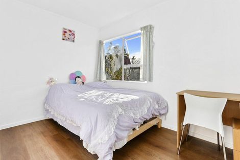 Photo of property in 51 Border Road, Henderson, Auckland, 0612