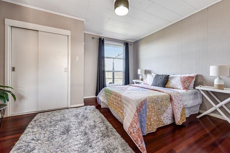 Photo of property in 10 Lugton Street, Nawton, Hamilton, 3200