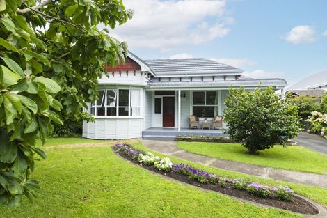 Photo of property in 83 Stout Street, Whataupoko, Gisborne, 4010