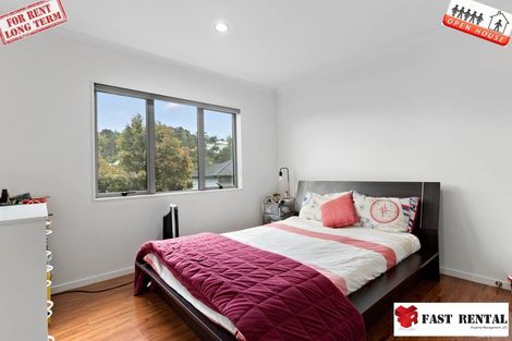 Photo of property in 112 Tamahere Drive, Glenfield, Auckland, 0629