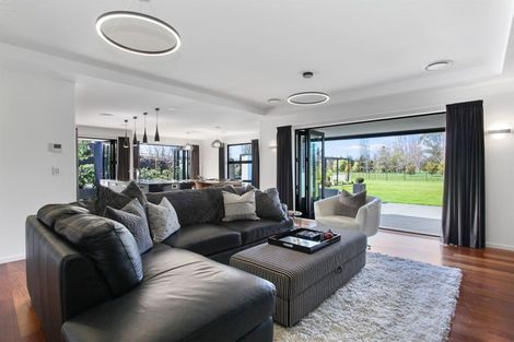 Photo of property in 9 Kawharu Street, Marshland, Christchurch, 8083