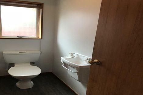 Photo of property in 5 Aberfoyle Place, Parklands, Christchurch, 8083