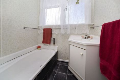 Photo of property in 23 Kauae Street, Manaia, 4612