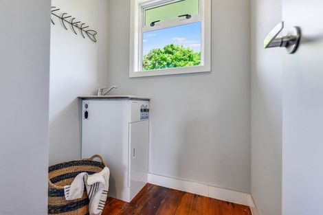 Photo of property in 6 Mcgregor Place, Hillcrest, Hamilton, 3216