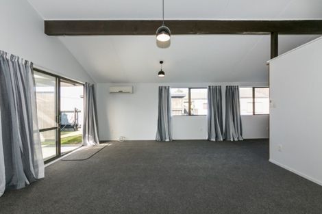 Photo of property in 1 Tait Drive, Pirimai, Napier, 4112