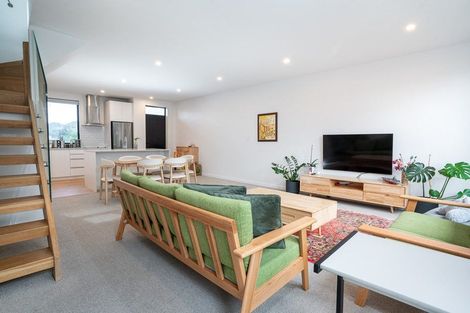 Photo of property in 2/210 Karori Road, Karori, Wellington, 6012
