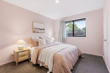 Photo of property in 1/137 Maidstone Road, Ilam, Christchurch, 8041