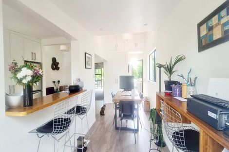 Photo of property in 30 Margaret Road, Raumati Beach, Paraparaumu, 5032