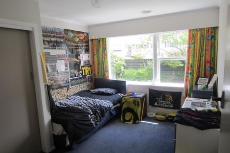 Photo of property in 3 Bede Grove, Tawa, Wellington, 5028