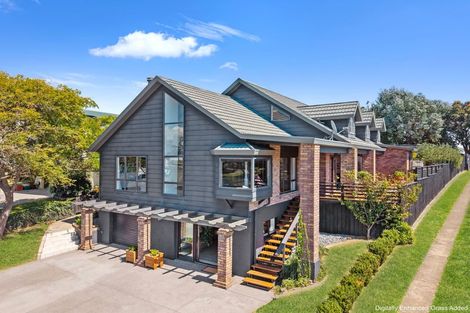 Photo of property in 20 The Glebe, Coastlands, Whakatane, 3120