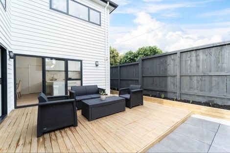 Photo of property in 11c Addison Street, Blockhouse Bay, Auckland, 0600