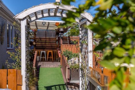 Photo of property in 11 Madden Place, Solway, Masterton, 5810