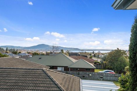 Photo of property in 99 Basley Road, Owhata, Rotorua, 3010