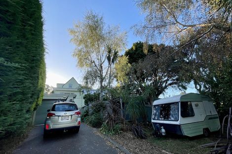 Photo of property in 73 Glen Road, Raumati South, Paraparaumu, 5032