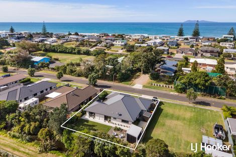 Photo of property in 11 Ian Place, Waihi Beach, 3611