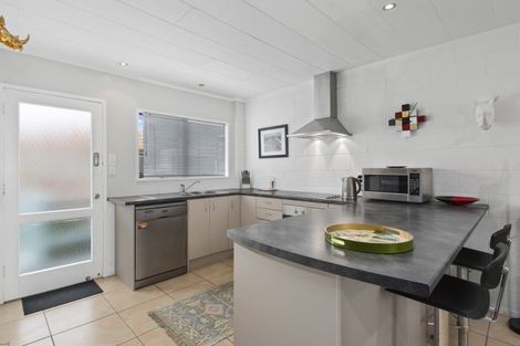 Photo of property in 4/41 Tawa Street, Mount Maunganui, 3116