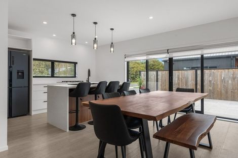 Photo of property in 31 Regent Street, Martinborough, 5711