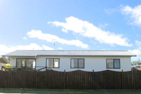 Photo of property in 5 Stephens Place, Hairini, Tauranga, 3112