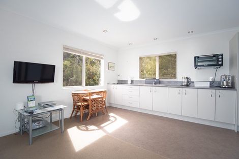 Photo of property in 9 Toi Track, Russell, 0272