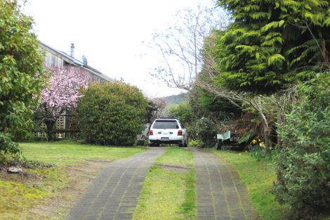 Photo of property in 2/4 Angela Place, Kinloch, Taupo, 3377