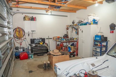 Photo of property in 34 Opoi Lane, Cable Bay, 0420