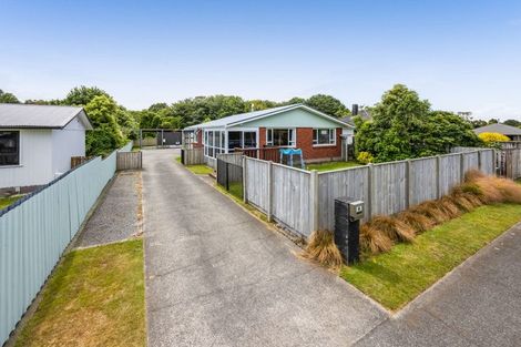 Photo of property in 44 Oberon Street, Stratford, 4332