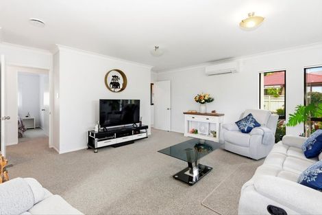 Photo of property in 11 Maurton Place, Onerahi, Whangarei, 0110