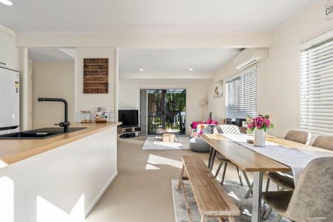 Photo of property in 2/6 Angelo Avenue, Howick, Auckland, 2014